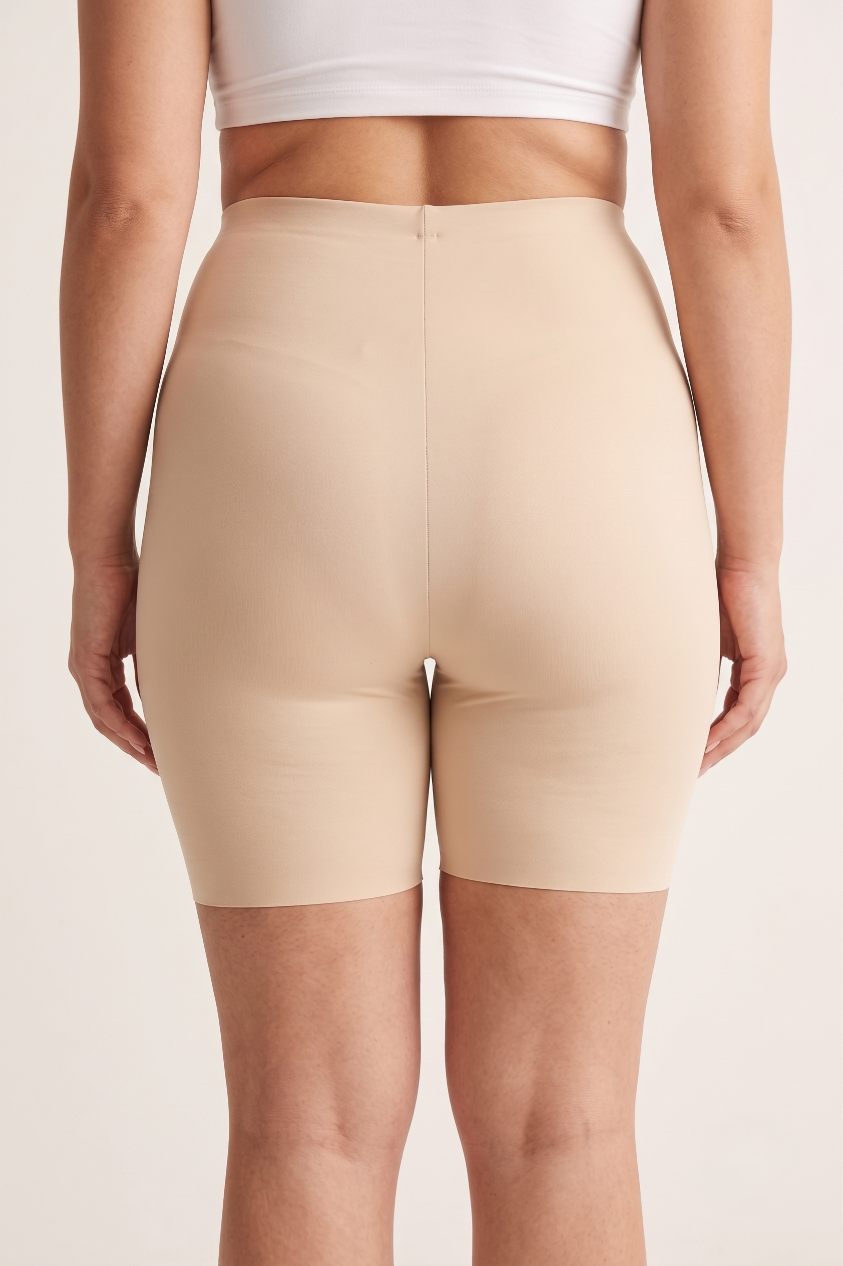 SmoothSculpt Short – Yüksek Bel Toparlayıcı Korse Şort